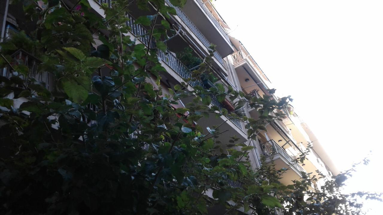 Areos Apartment Athen Exterior foto